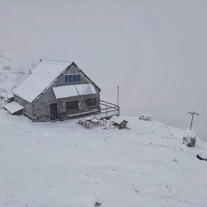 La neige frappe le nord de l'Espagne cet été 2019