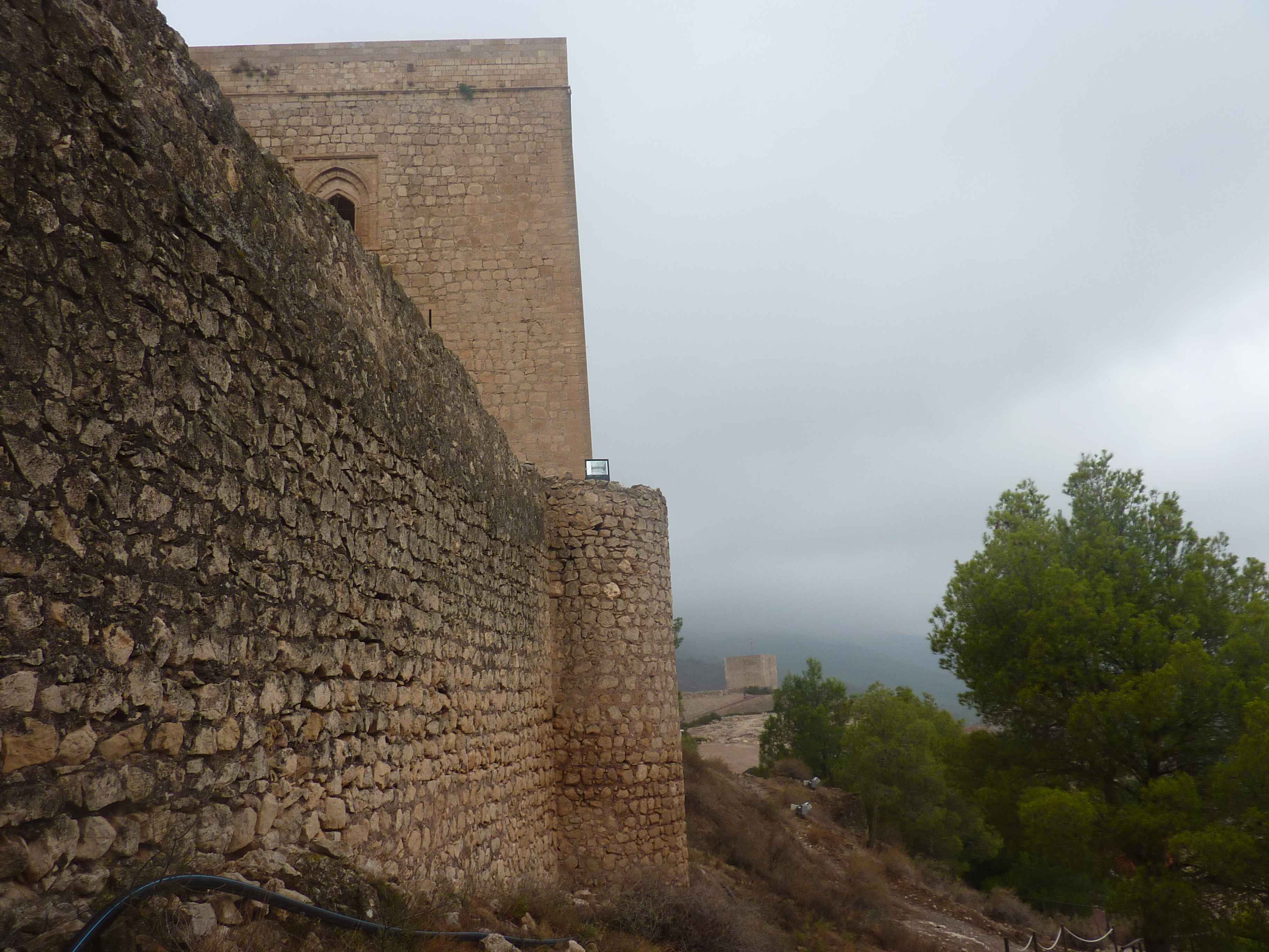 Remparts Et Tour De Lorca en Images