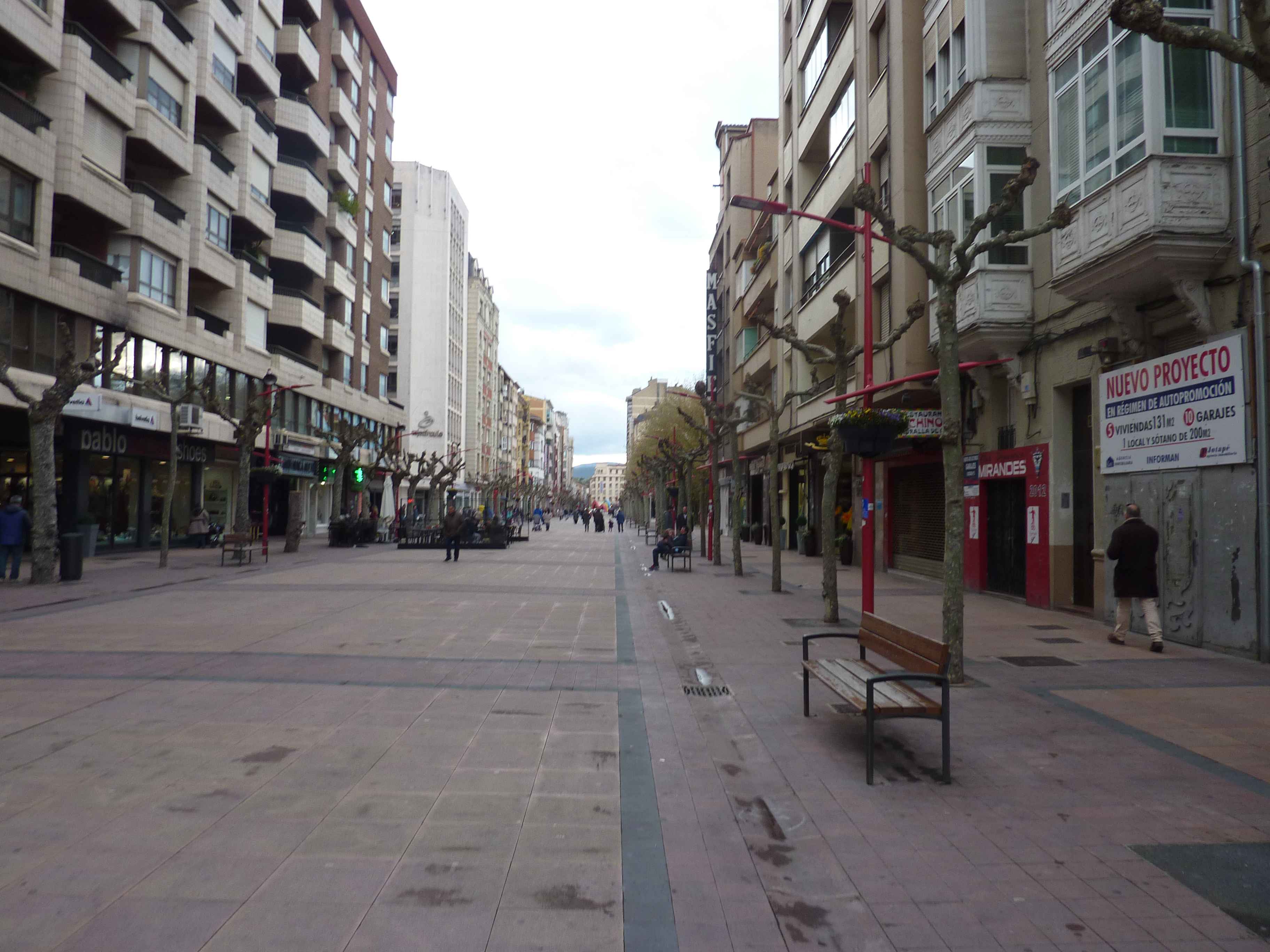 Rue Pietonne De Miranda De Ebro en Images