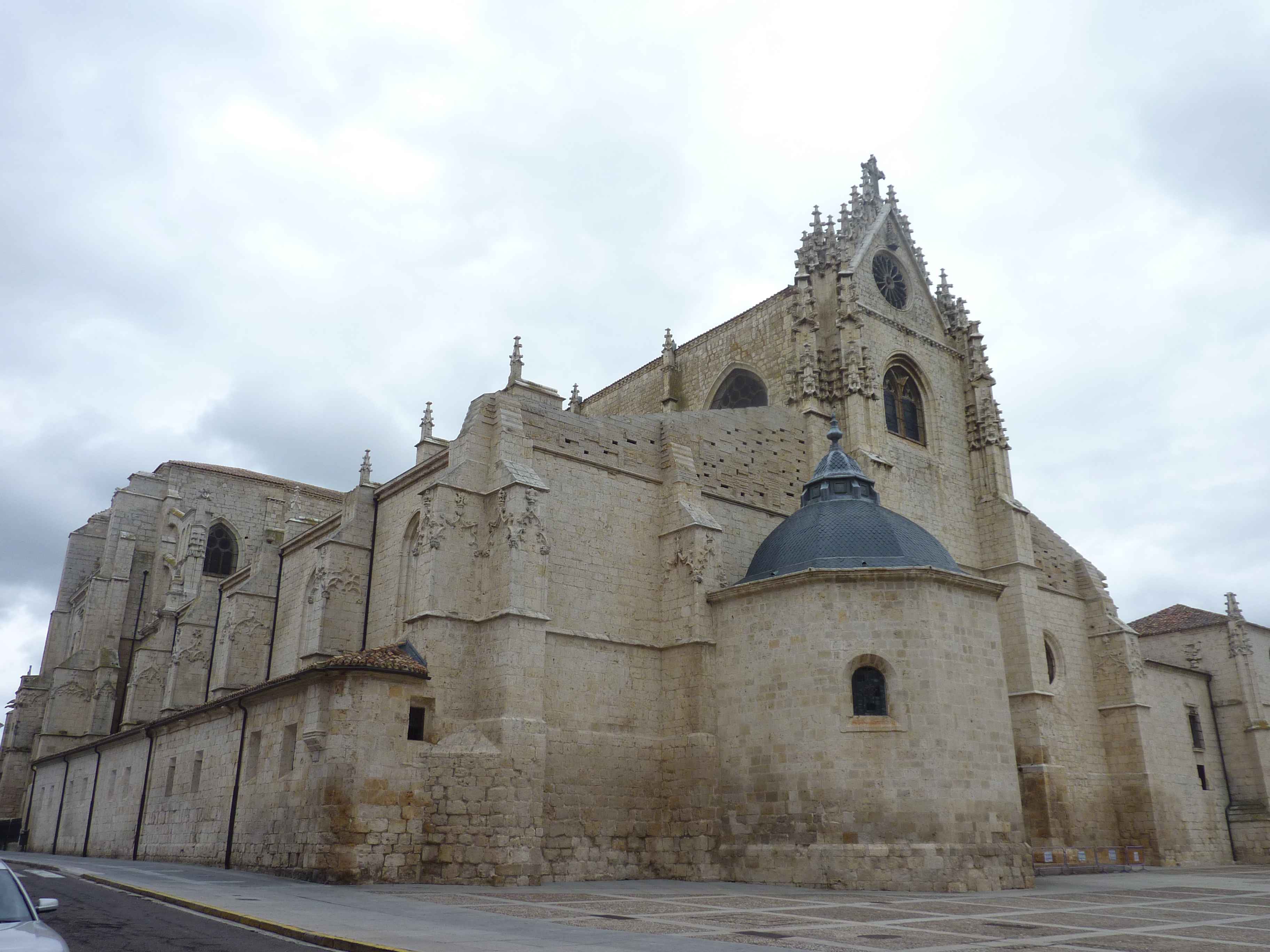 Cathedral San Antolin De Palencia en Images