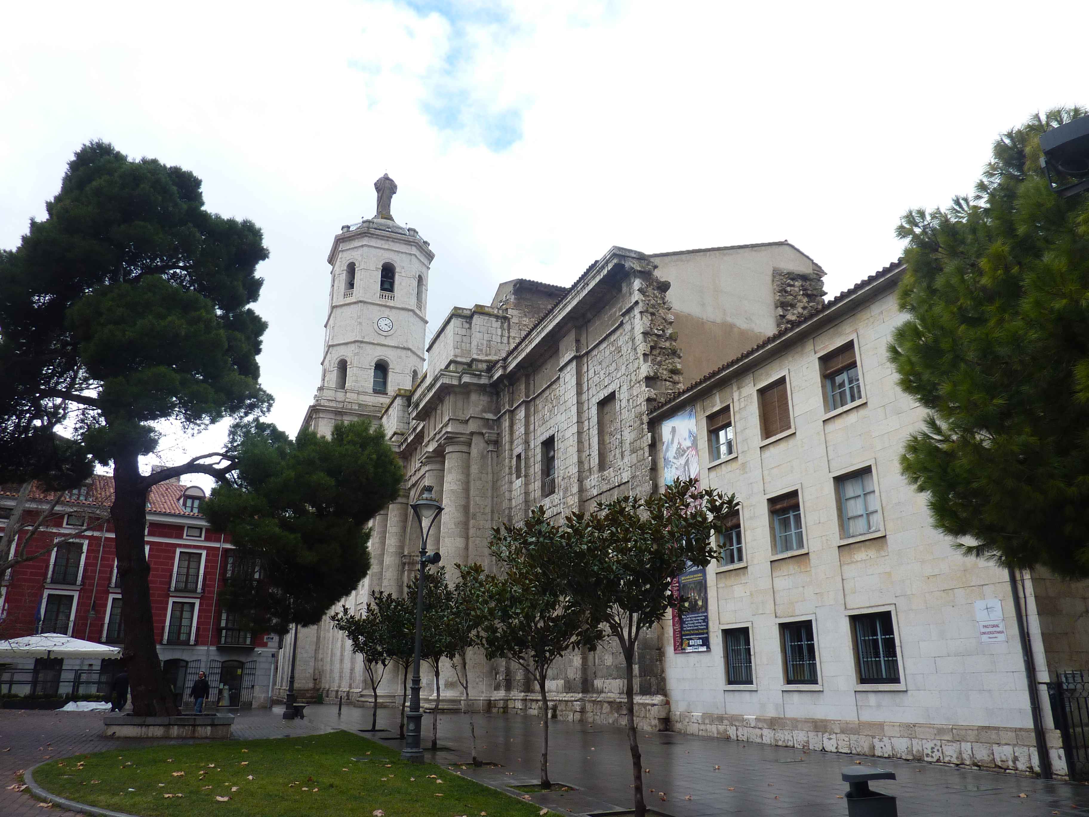 Universite Pastoriale De Valladolid en Images